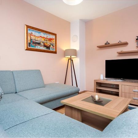 Apartment Deluxe Rovinj Exterior foto
